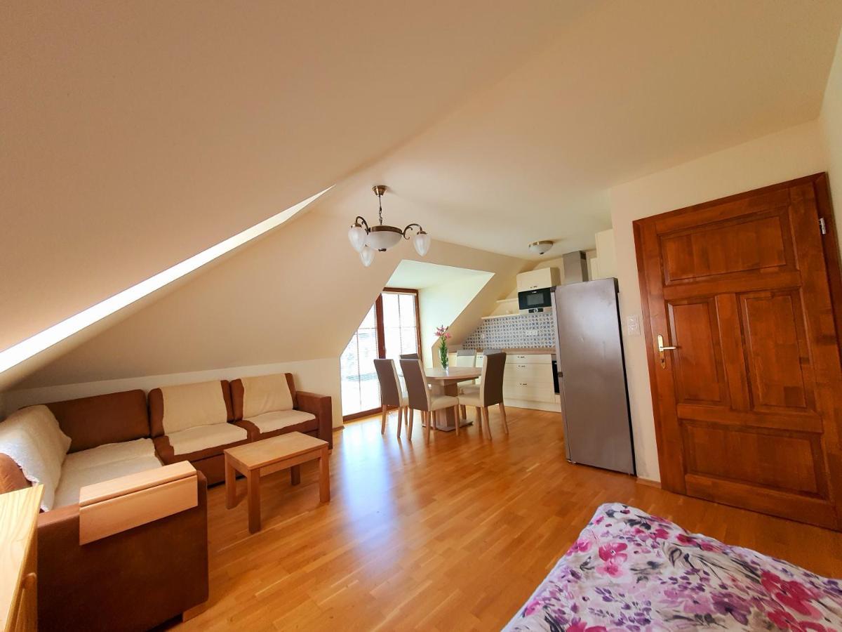 Villa S. Gallen Liptovske Matiasovce ภายนอก รูปภาพ
